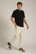 טישירט קצרה עם צוארון הנלי | קנת קול