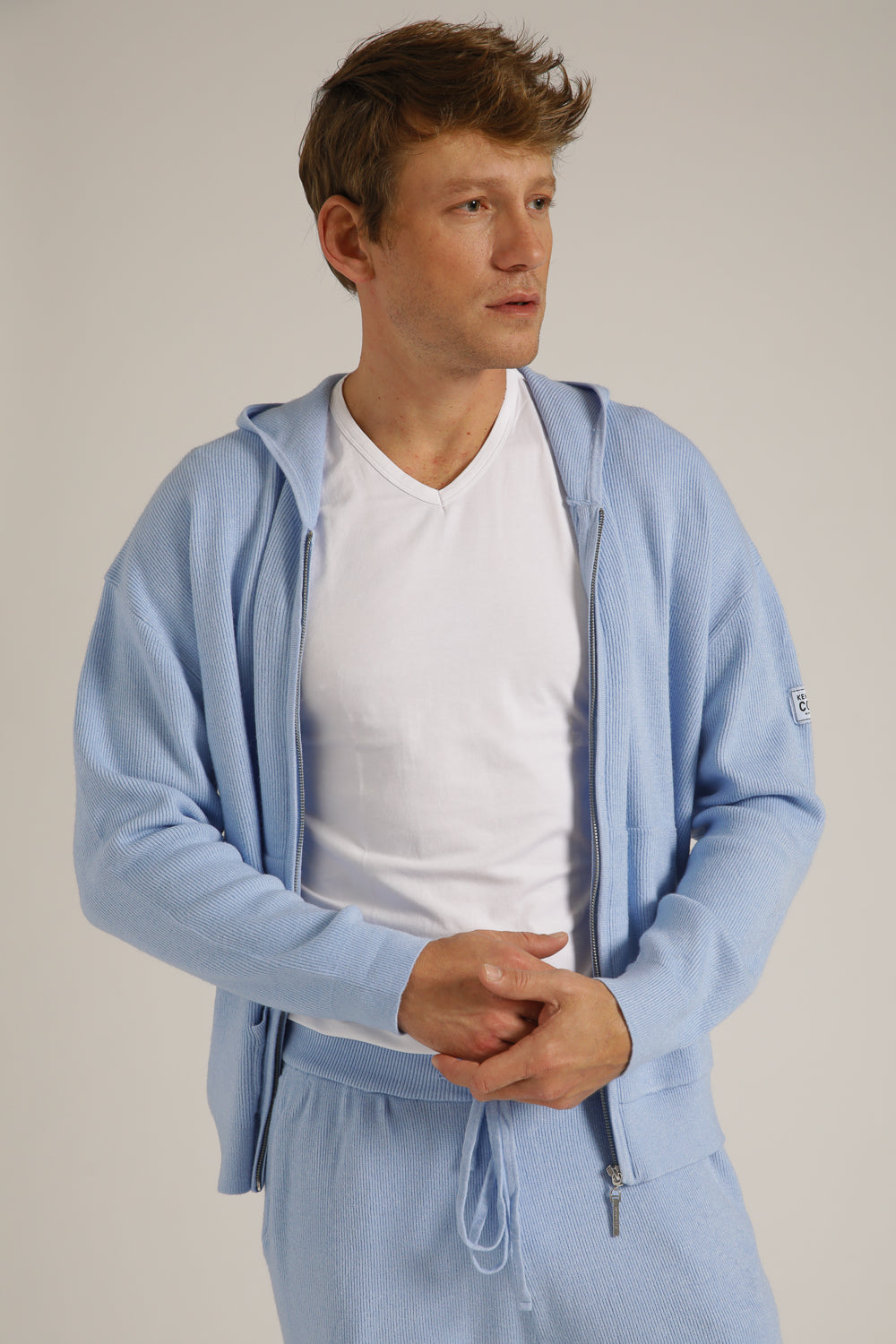 סריג מבד ריב עם קפוצ'ון | קנת קול