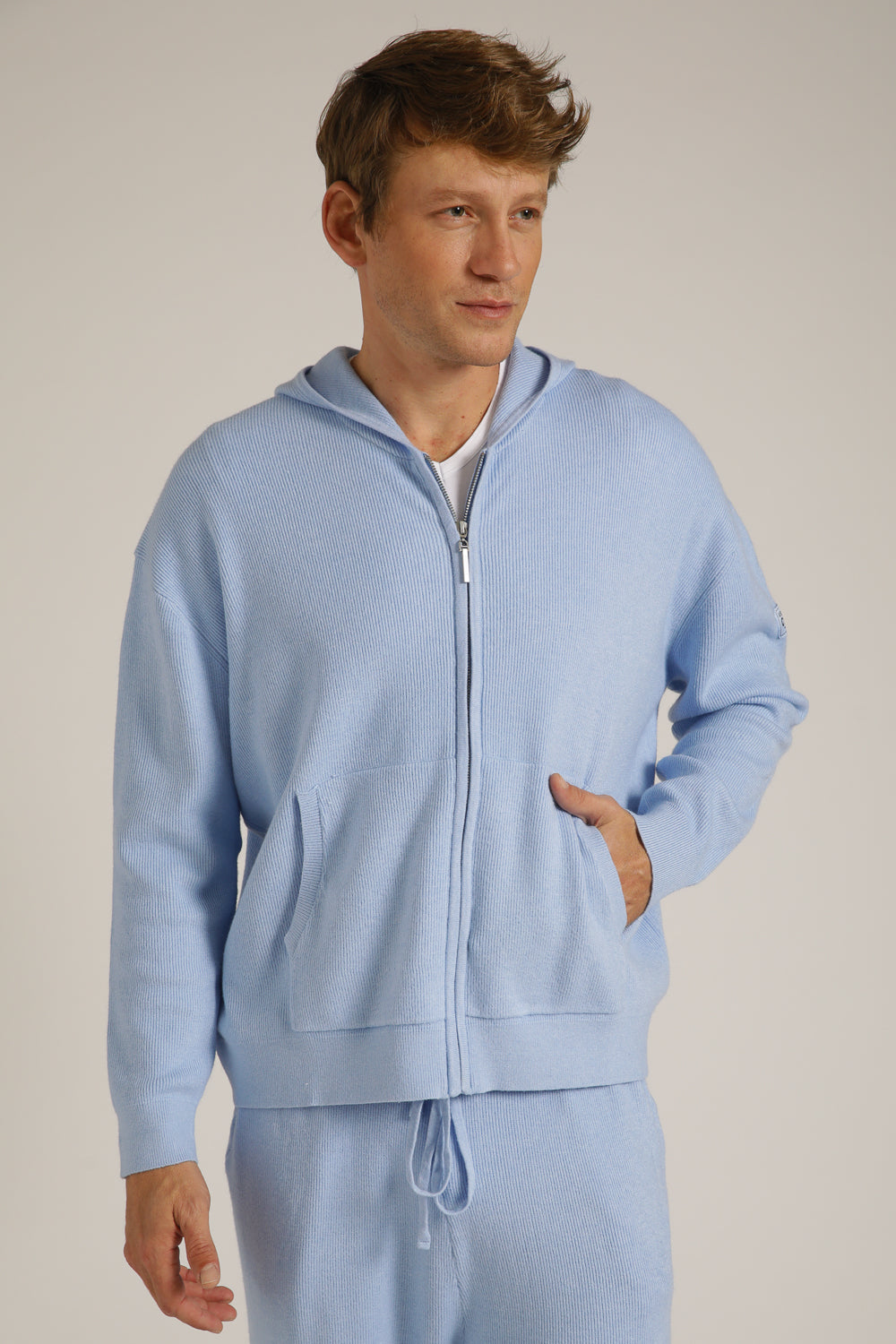 סריג מבד ריב עם קפוצ'ון | קנת קול