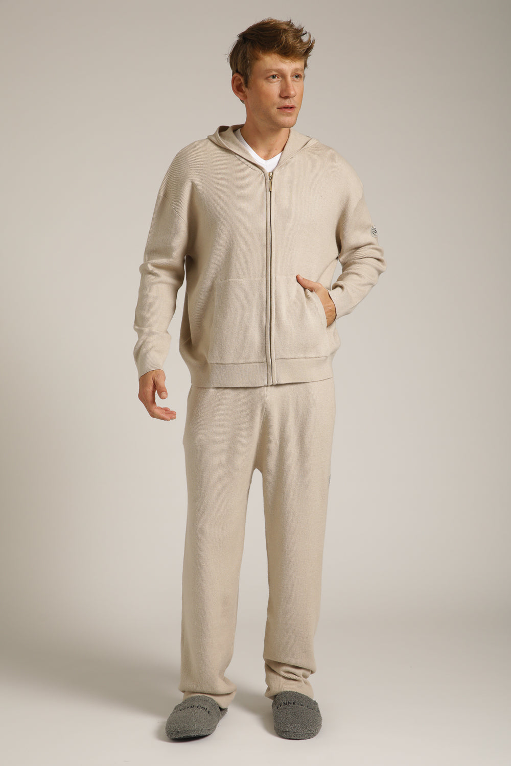 סריג מבד ריב עם קפוצ'ון | קנת קול