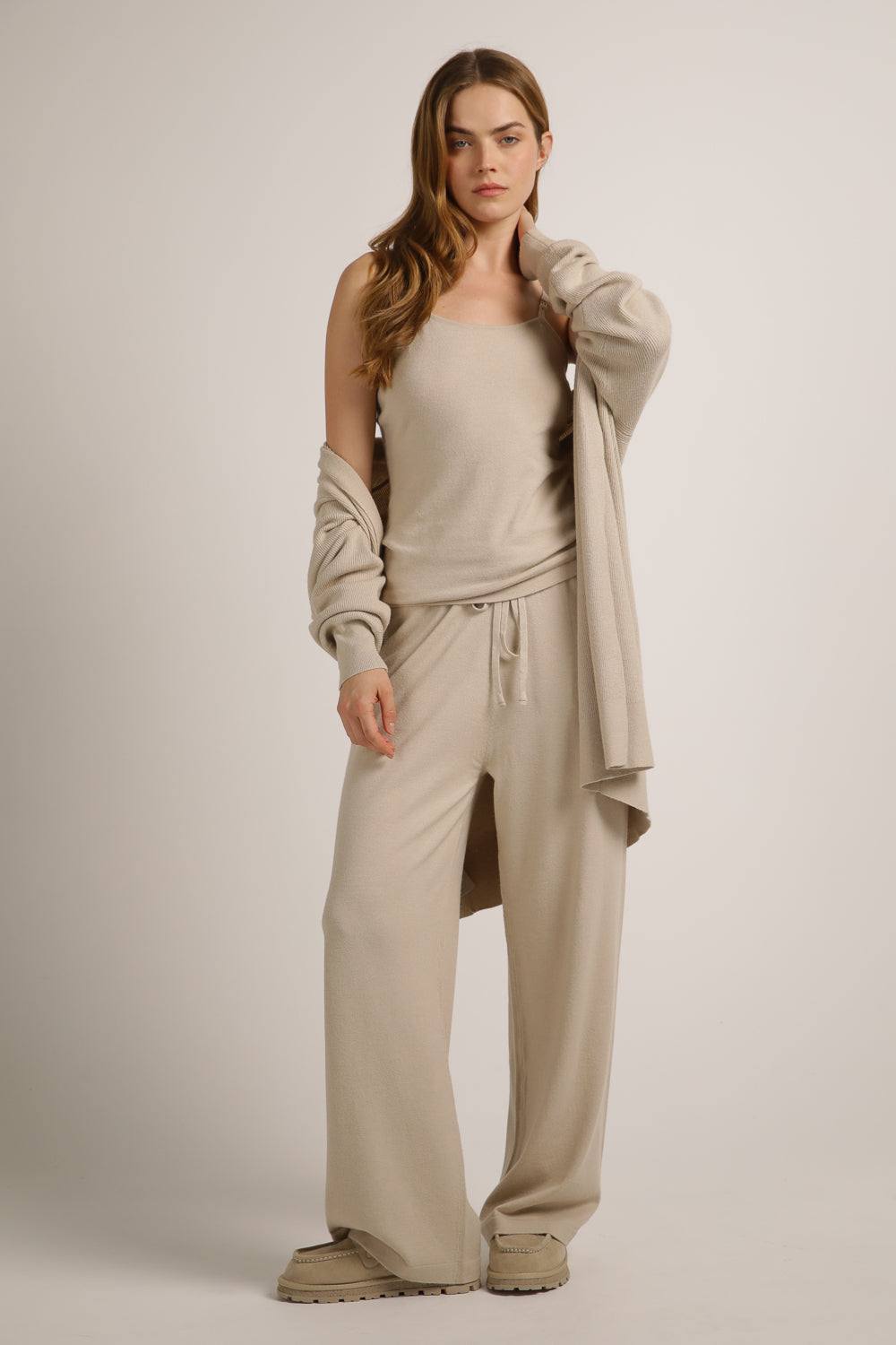 גופיית ספגטי בטקסטורת סריג | קנת קול