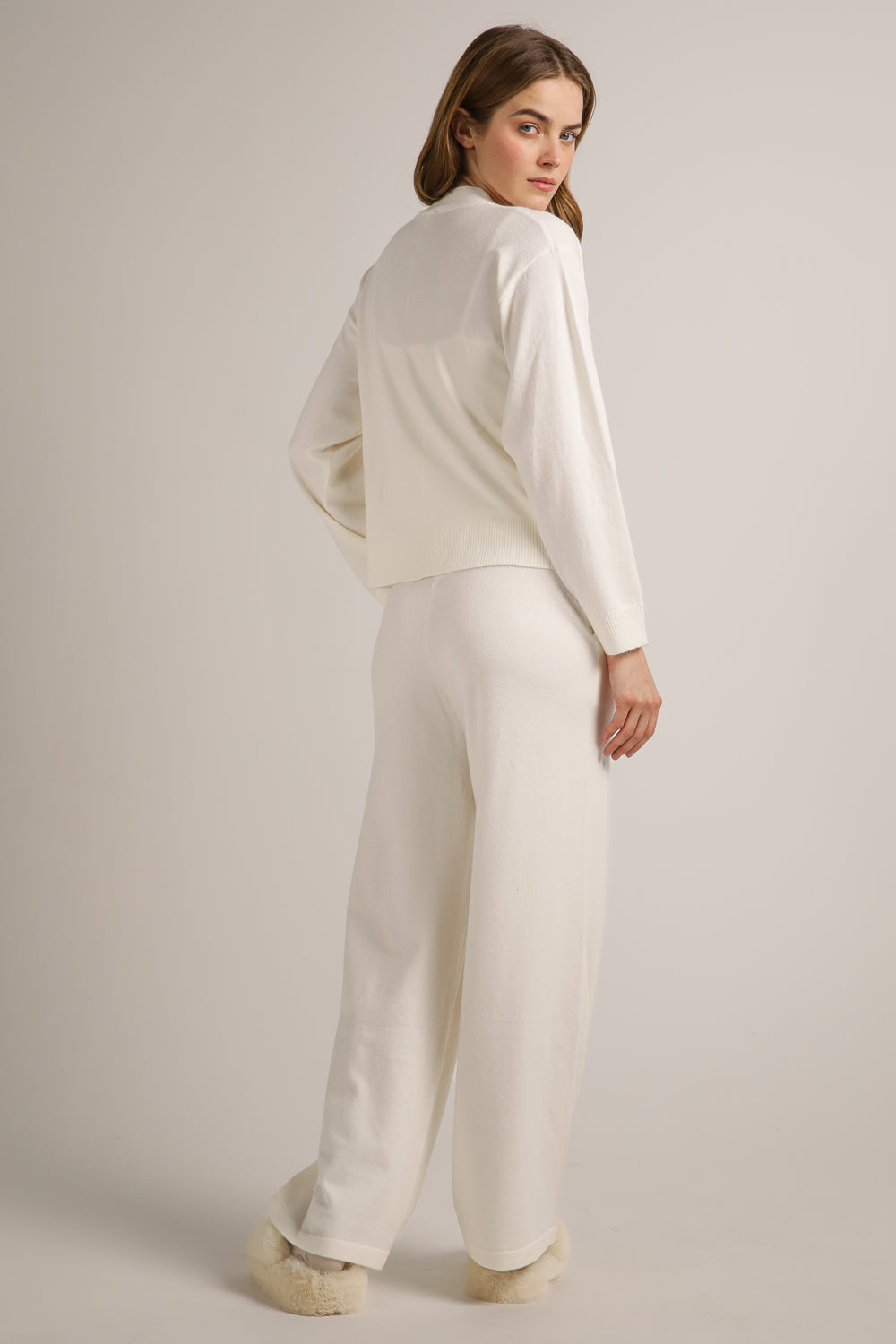 קרדיגן סרוג בגזרת קרופ | קנת קול