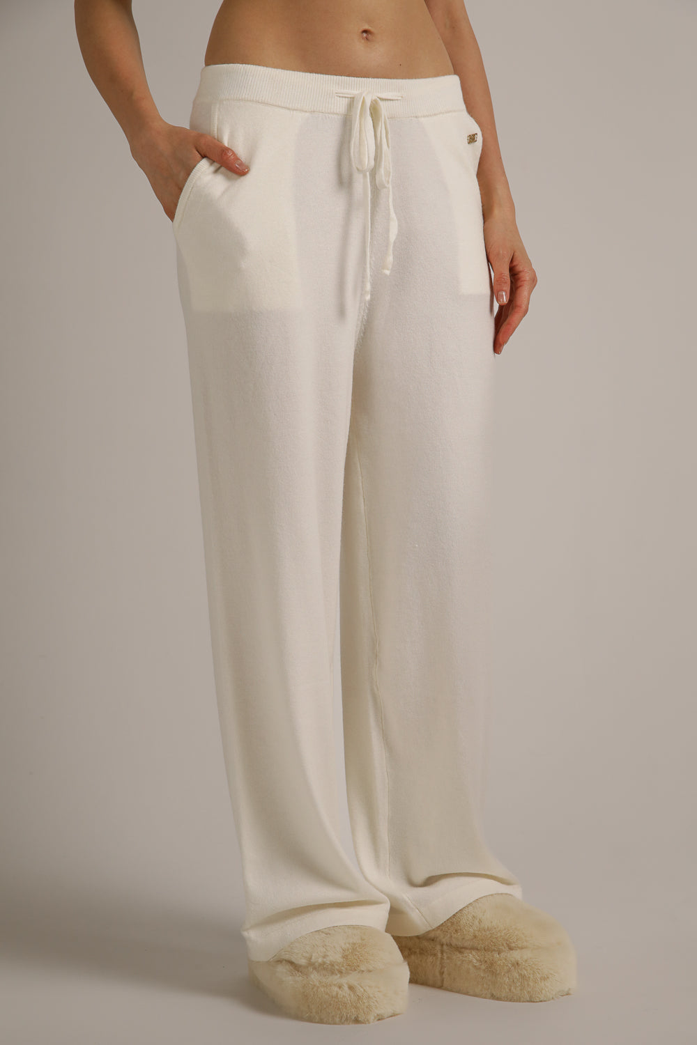 מכנסי סריג בגזרה רחבה | קנת קול