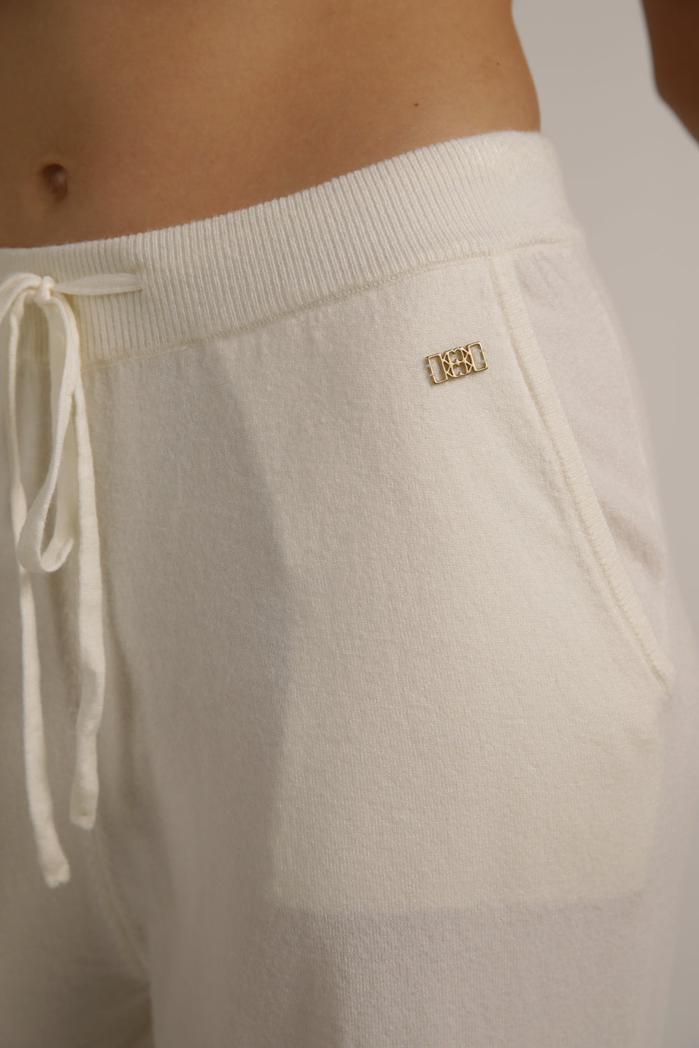 מכנסי סריג בגזרה רחבה | קנת קול