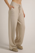 מכנסי סריג בגזרה רחבה | קנת קול