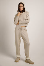 מכנסי טרנינג סריג בגזרה צרה | קנת קול