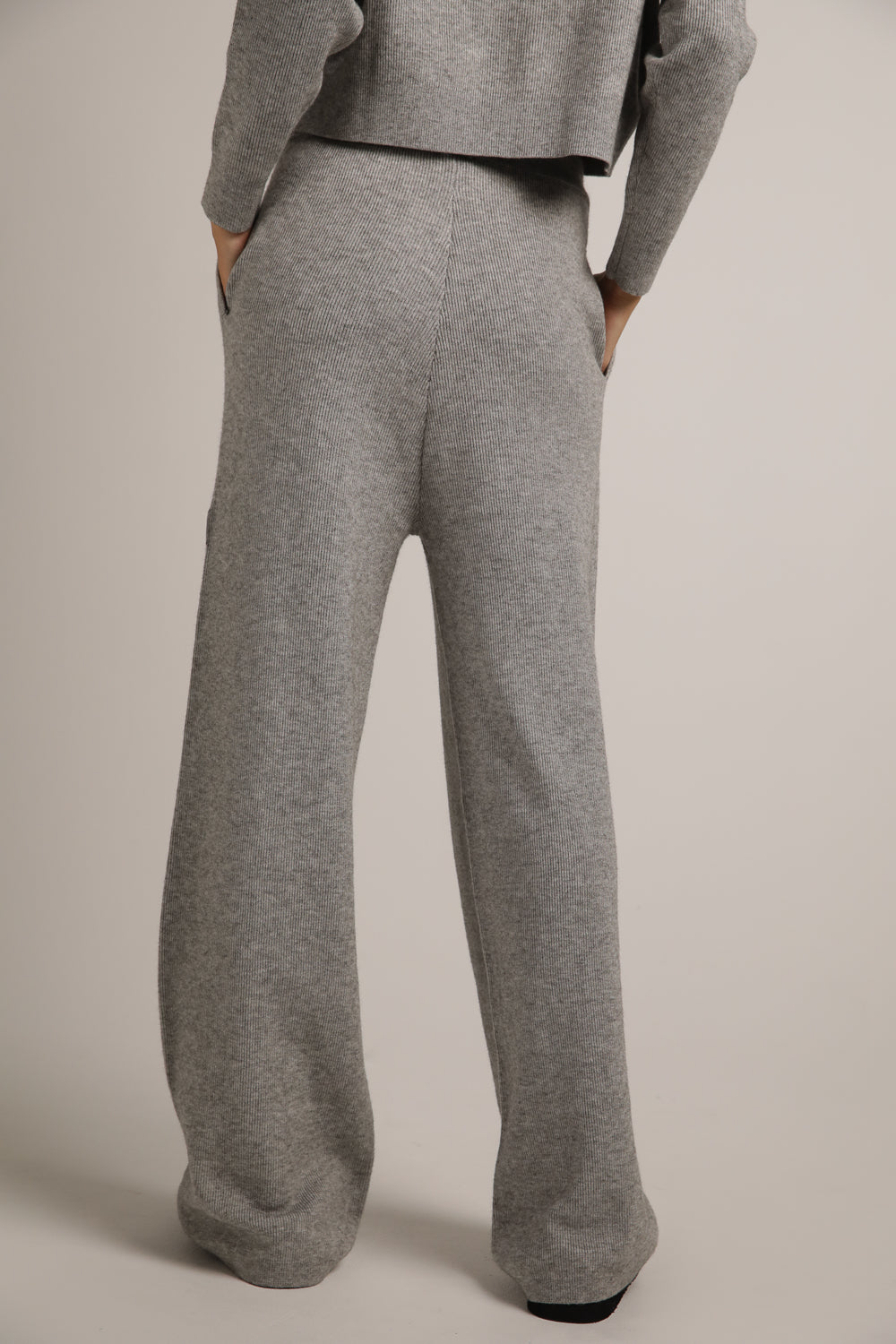 מכנסי סריג בגזרה רחבה | קנת קול