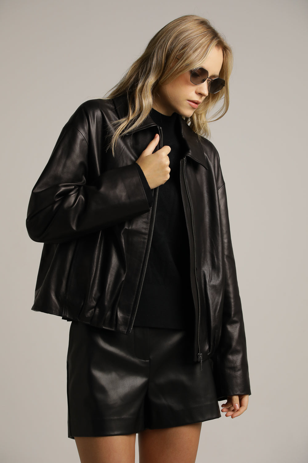 ג'קט בומבר עור עם קפלים | קנת קול