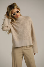 סריג גולף מעוצב עם לוגו המותג | קנת קול