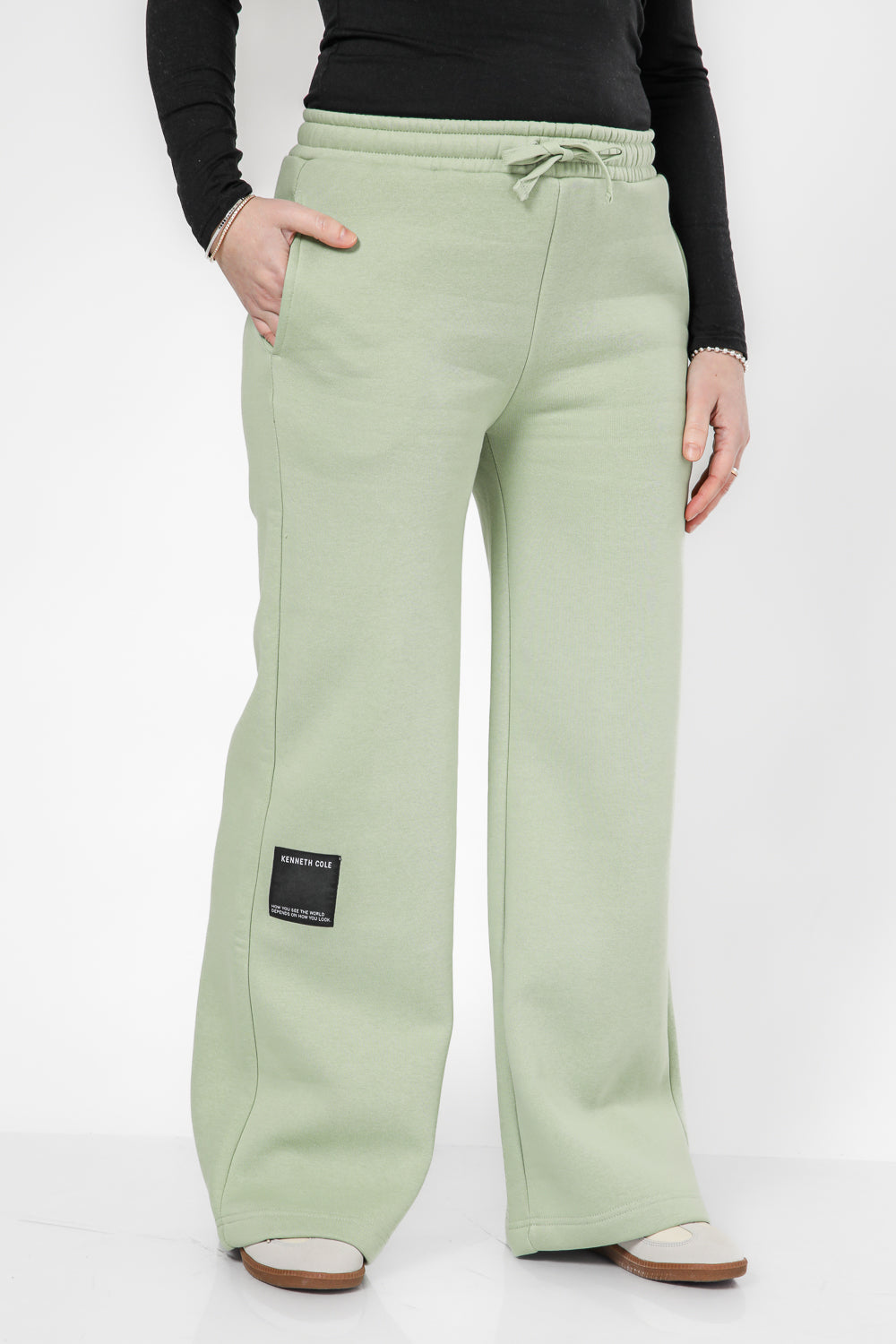 מכנסי טרנינג בגזרת Wide Leg בצבע ירוק