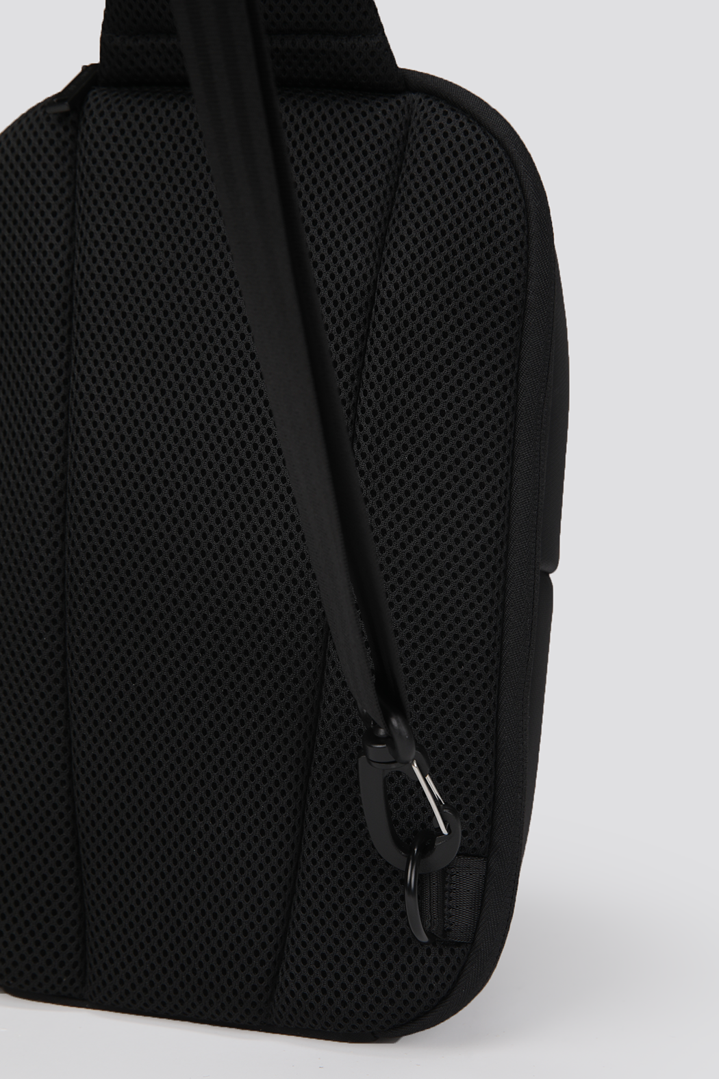 תיק סלינג לגברים | קנת קול