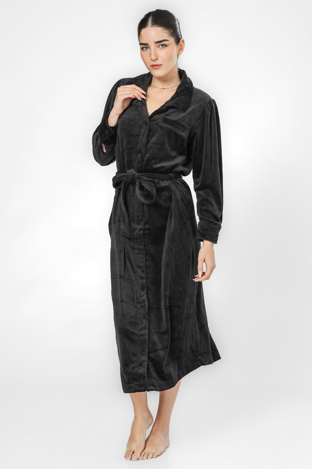 כותונת כפתוורים וצווארון קטיפה