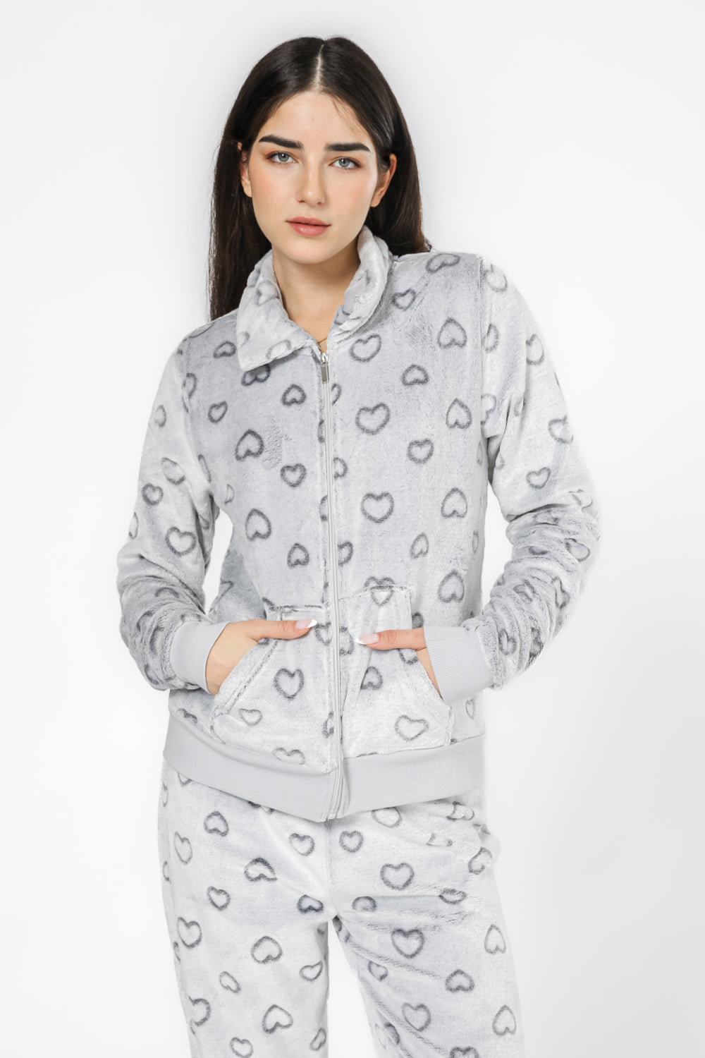 סט פיג'מה פלאפי לבבות עם רוכסן