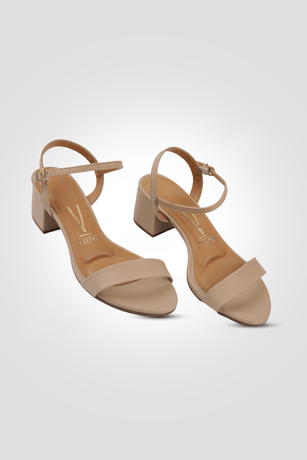 סנדל עקב מרובע בצבע בז' - MASHBIR//365