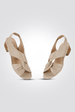 סנדל רצועות מסובבות בצבע בז' - MASHBIR//365