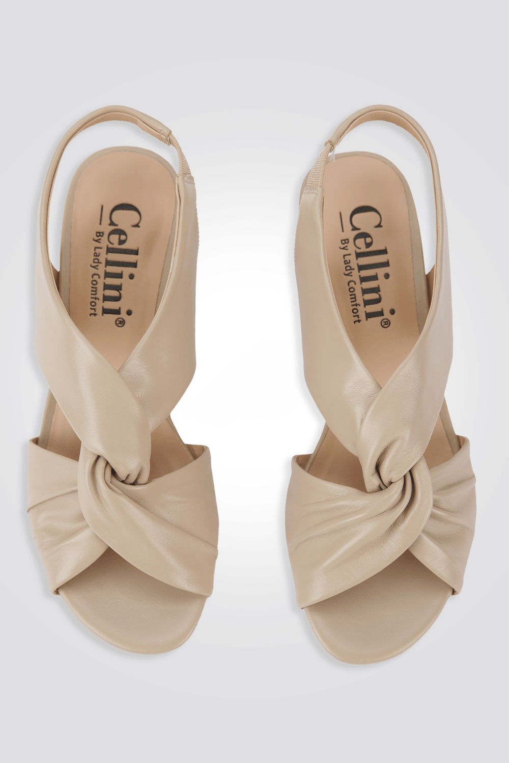 סנדל רצועות מסובבות בצבע בז' - MASHBIR//365