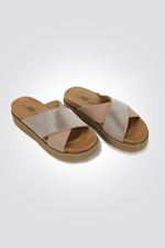 כפכף רצועות משולב אבנים בצבע פודרה - MASHBIR//365