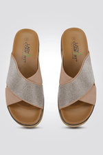 כפכף רצועות משולב אבנים בצבע פודרה - MASHBIR//365