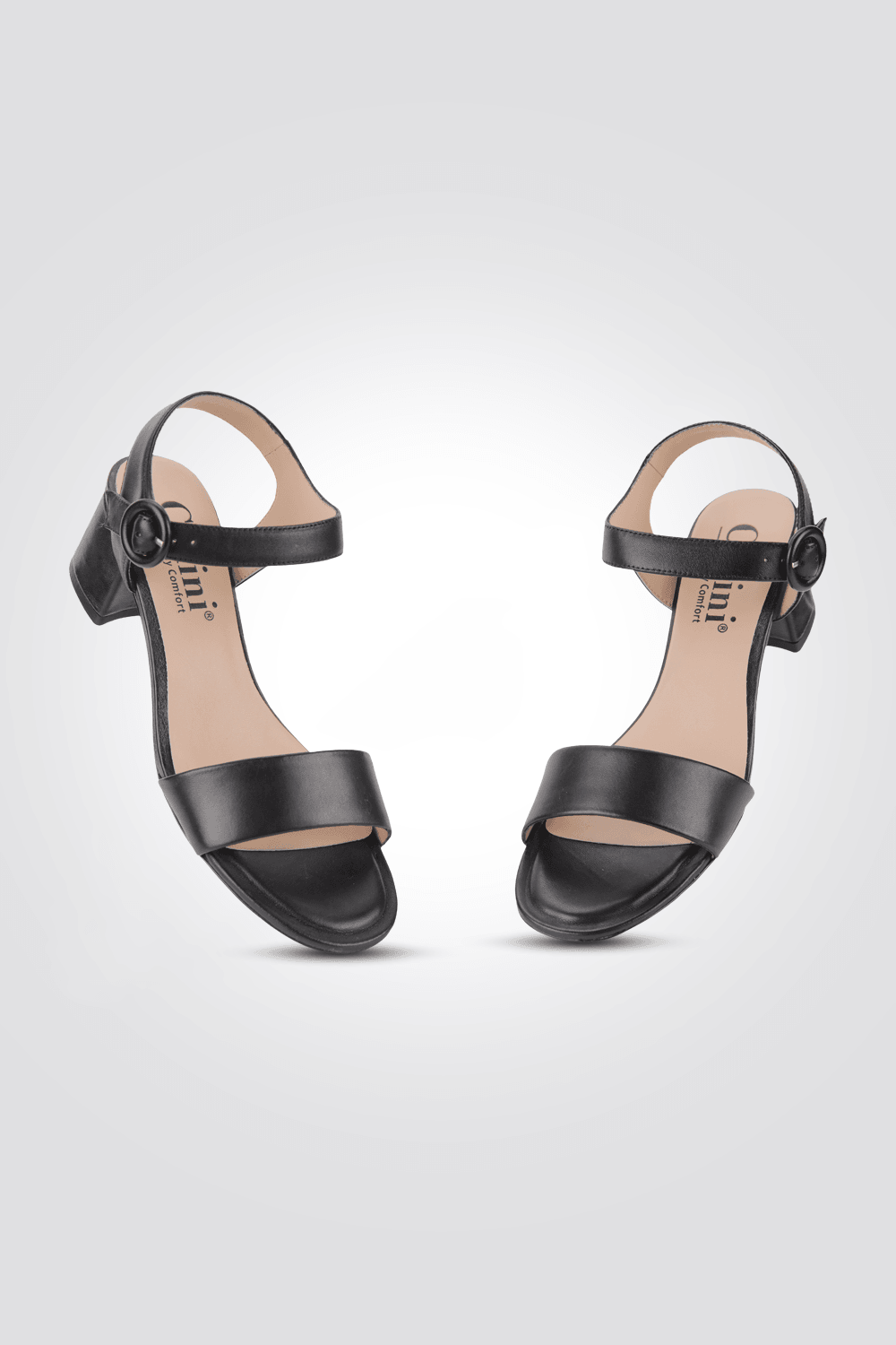 סנדל עור עקב נמוך בצבע שחור - MASHBIR//365