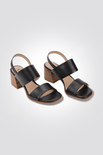 סנדלי עקב עור בצבע שחור - MASHBIR//365