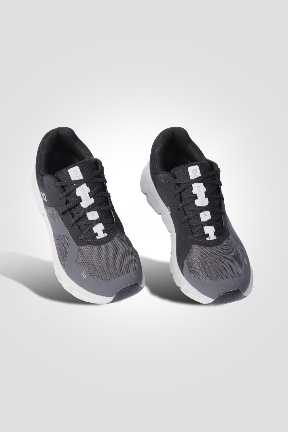 נעלי ספורט לגברים Cloudrunner בצבע שחור ואפור