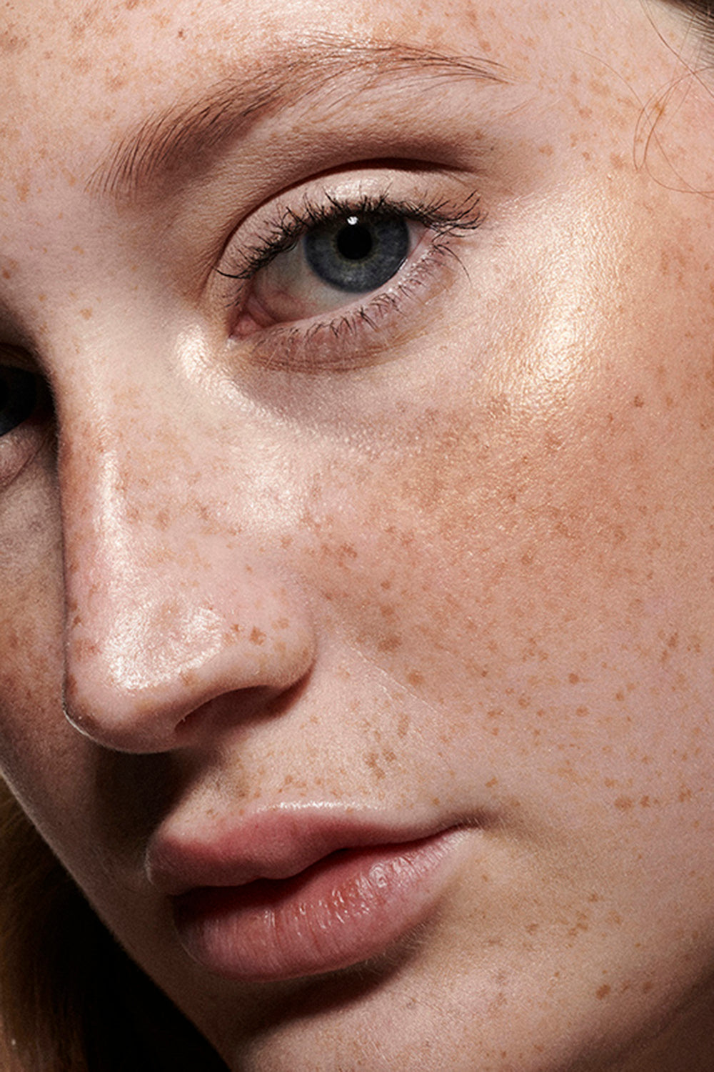 סומק נוזלי בגימור זוהר 4.3 מ"ל