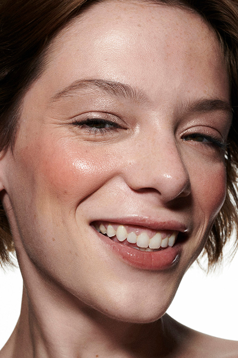 סומק נוזלי בגימור זוהר 4.3 מ"ל