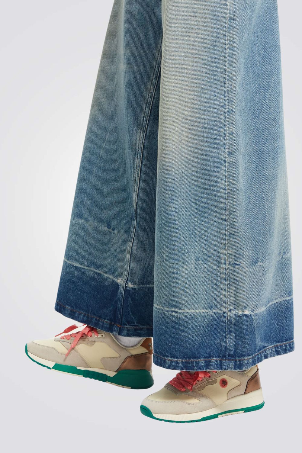 סניקרס VIVI לנשים