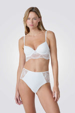 חזיית ריפוד קל PURE INFINI NO4 לנשים