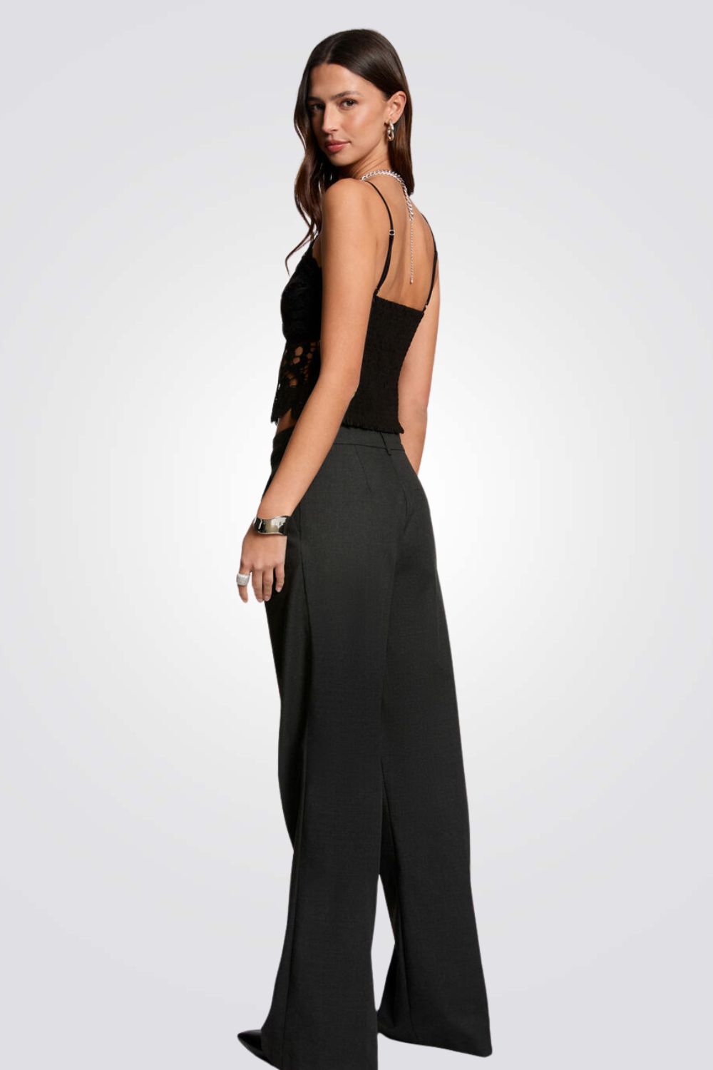 גופיית תחרה קרופ