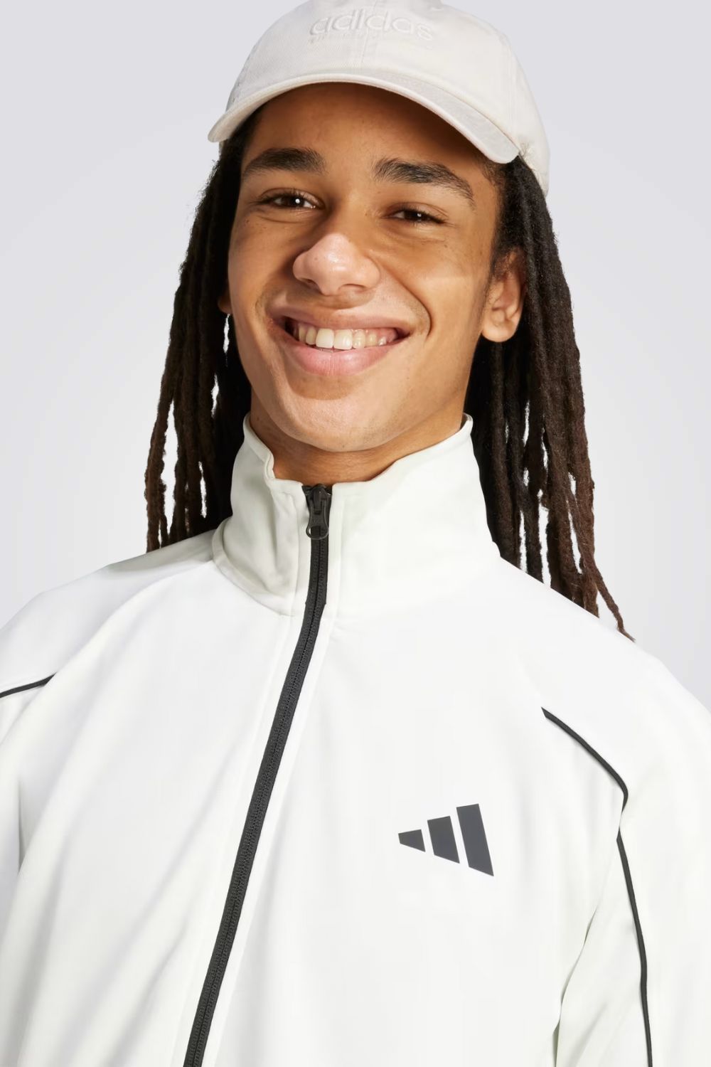 חליפת ספורט לגברים