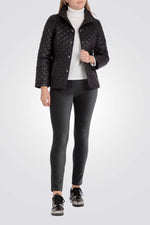 מעיל מרופד דק צווארון גבוה בצבע שחור