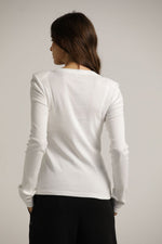 טישירט ארוכה דקה עם סיומת כפפה | קנת קול