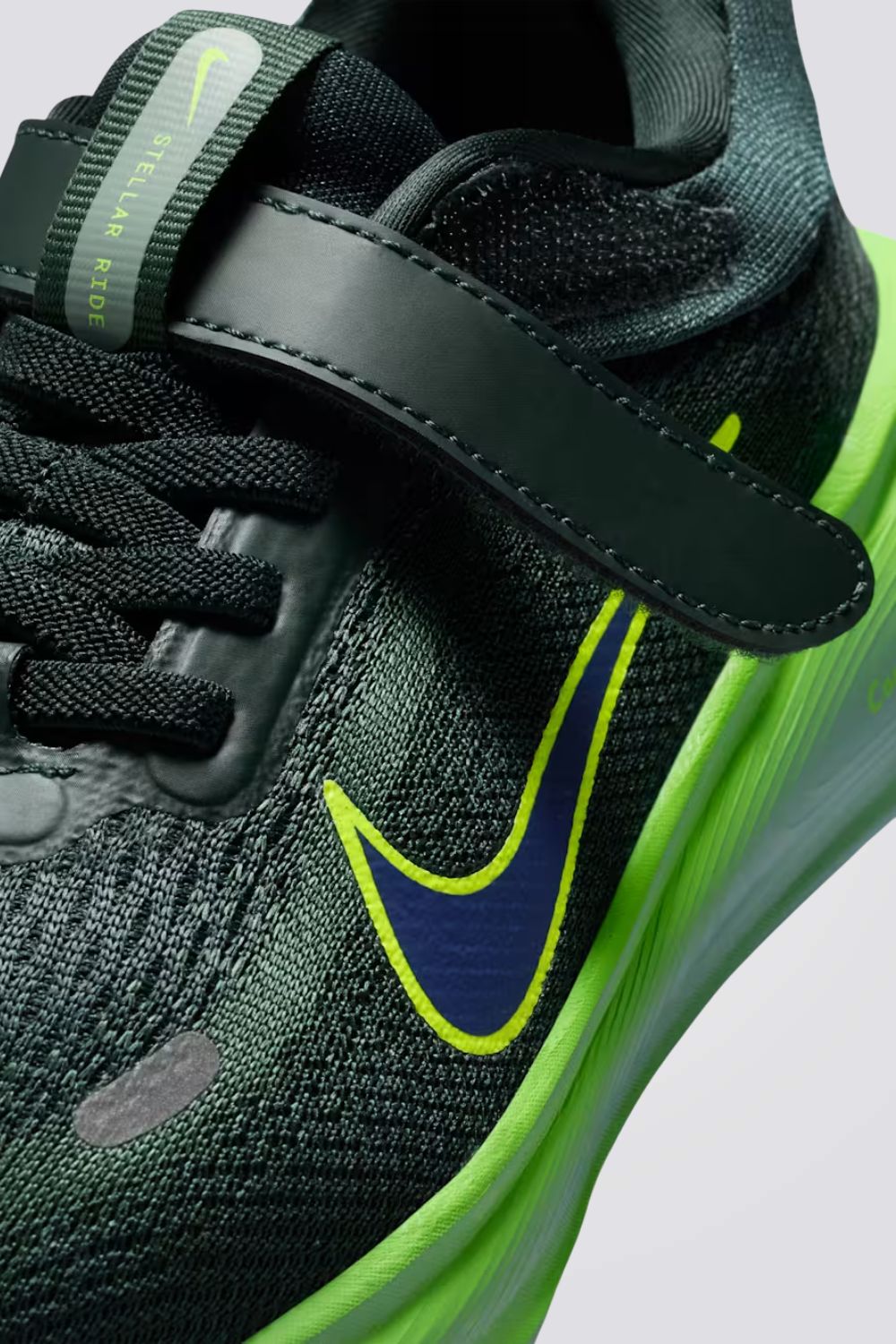 נעלי ספורט Stellar Ride לילדים | נייקי