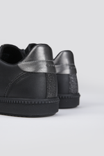 נעלי סניקרס עם רוכסן צדדי | גאוקס