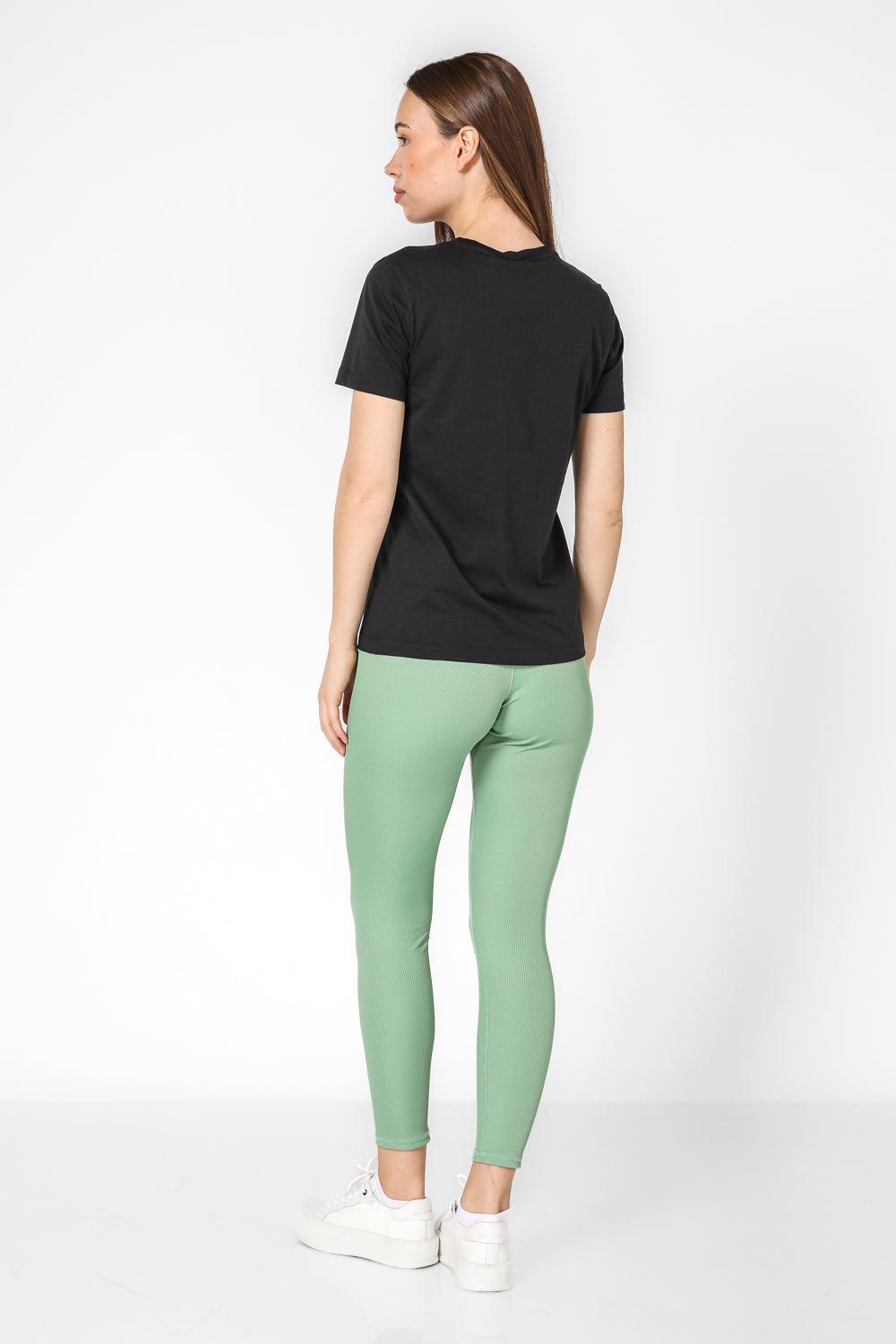 טישירט LEGACY CREWNECK בצבע שחור - MASHBIR//365