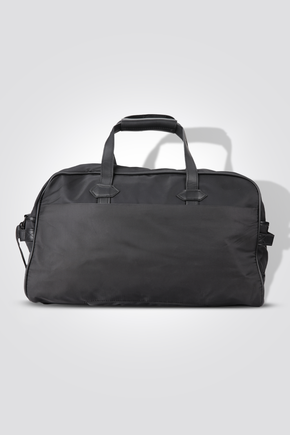 תיק נסיעות 19L DUFFEL בצבע שחור