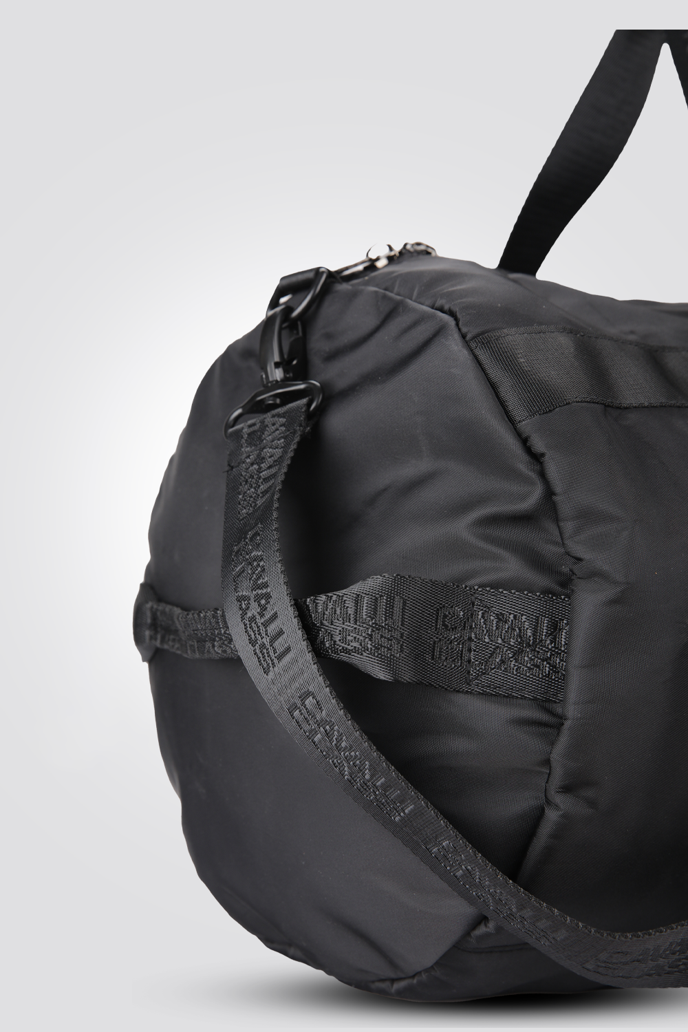 תיק נסיעות CASUAL DUFFLE בצבע שחור