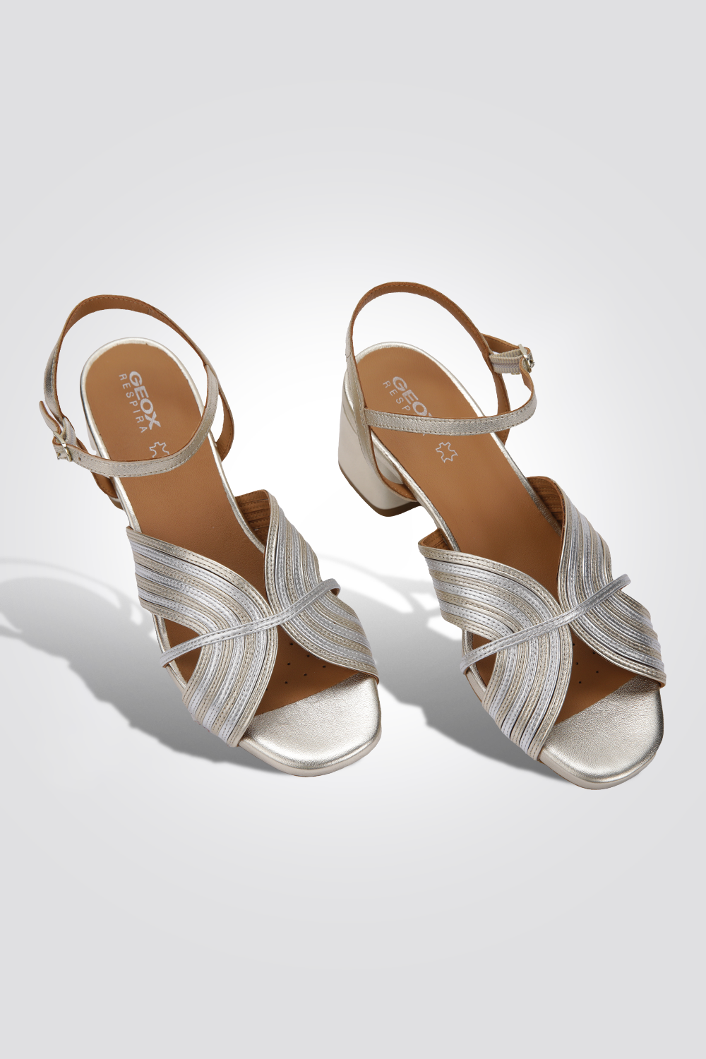 סנדלים לנשים SANDALI PELLE TACCO SUP. 3 CM בצבע כסוף