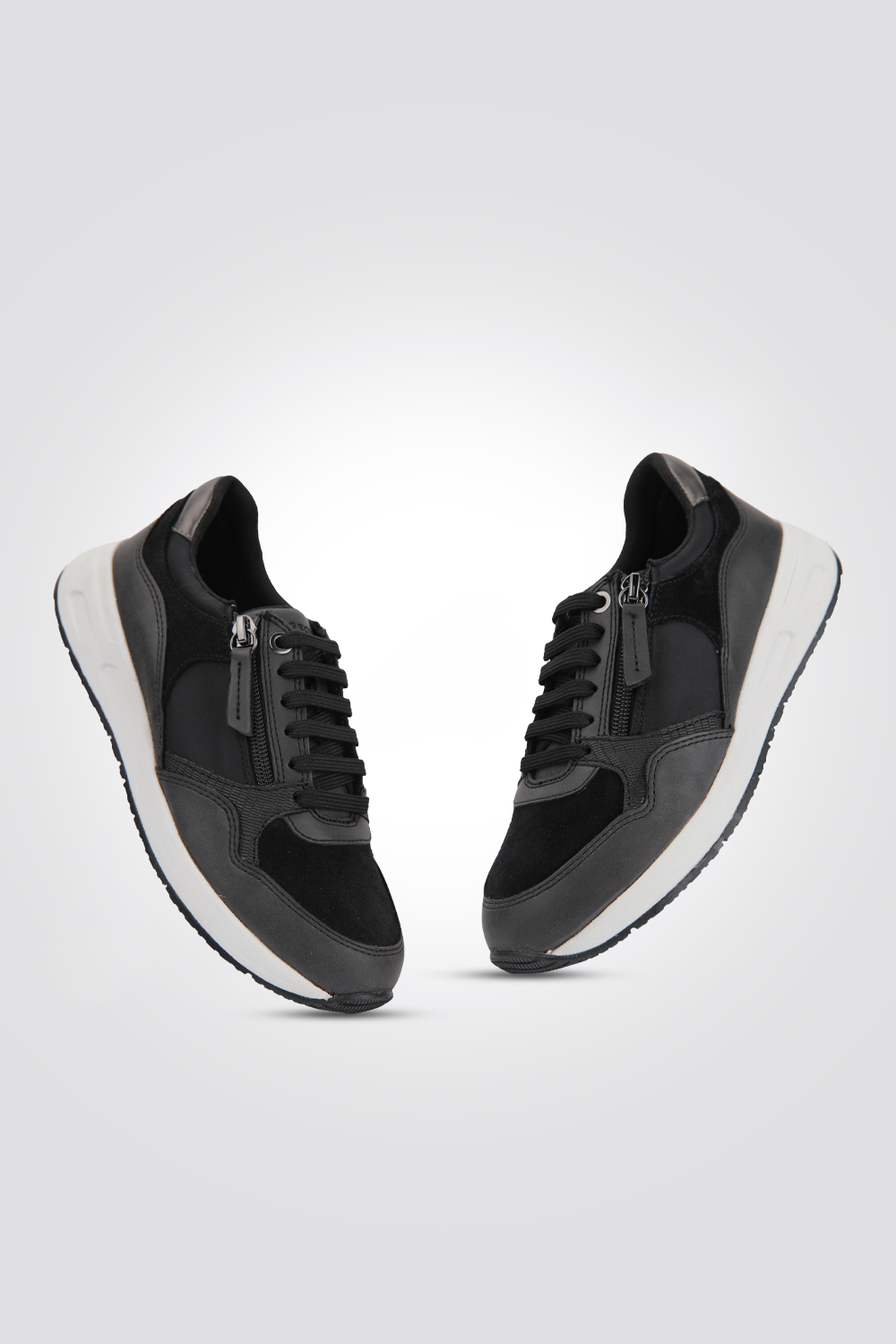 סניקרס בסגנון ספורט אלגנט לנשים | ג'יאוקס