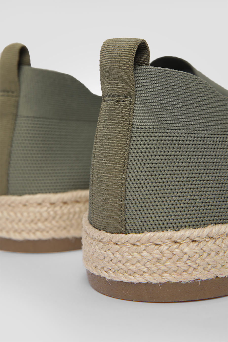 נעלי מוקסין לגברים באפקט סרוג בצבע זית