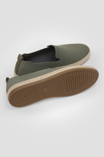 נעלי מוקסין לגברים באפקט סרוג בצבע זית