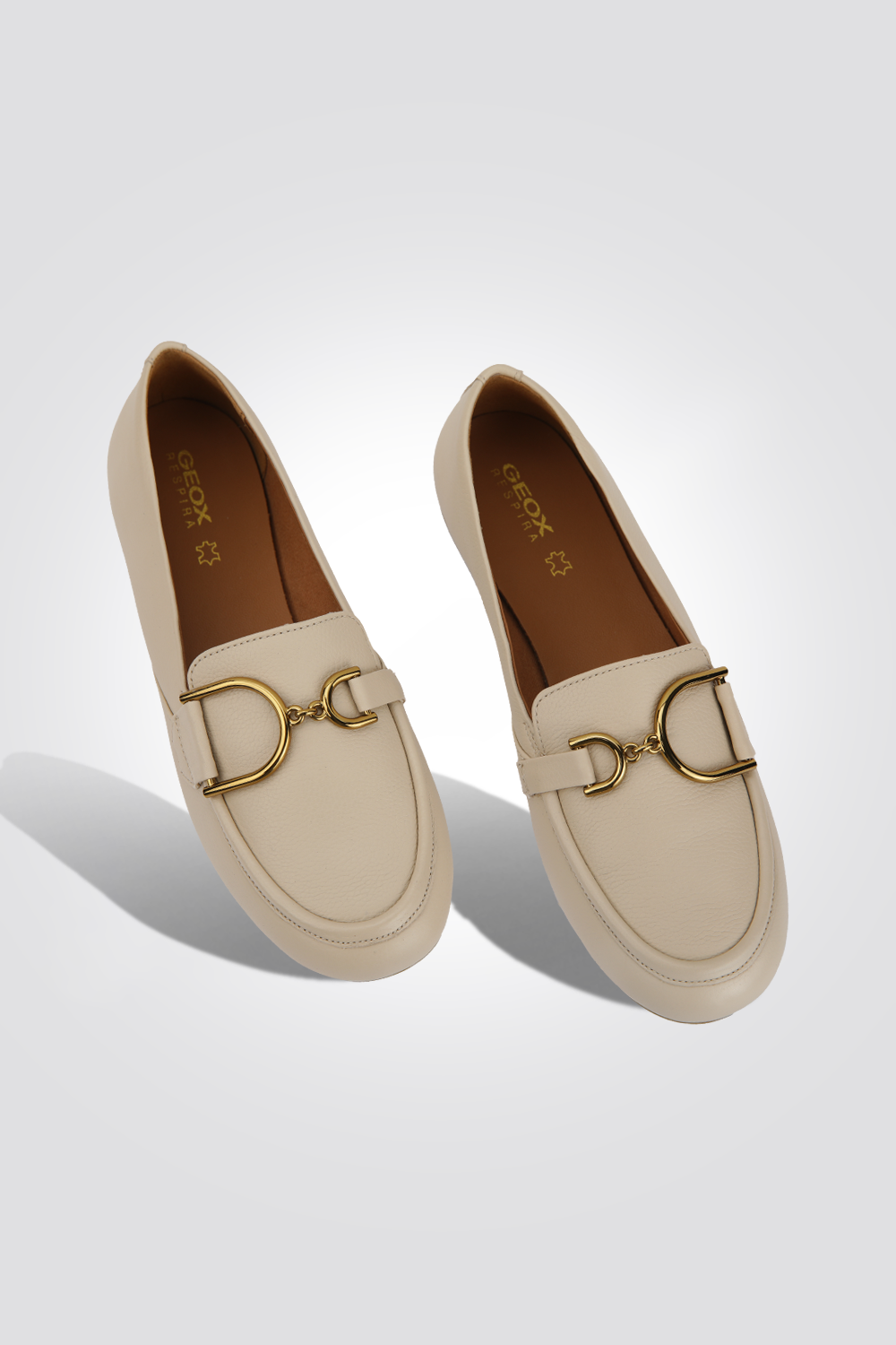 נעלי מוקסין לנשים CALZATURA PELLE DONNA בצבע קרם