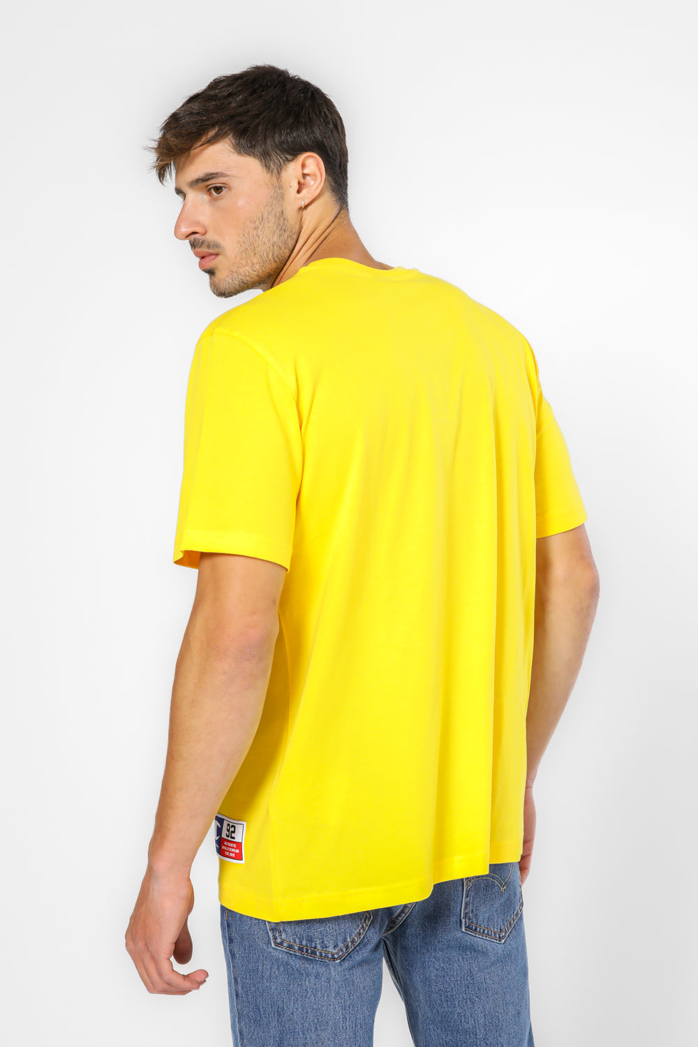 טישירט לגברים Crewneck בצבע צהוב