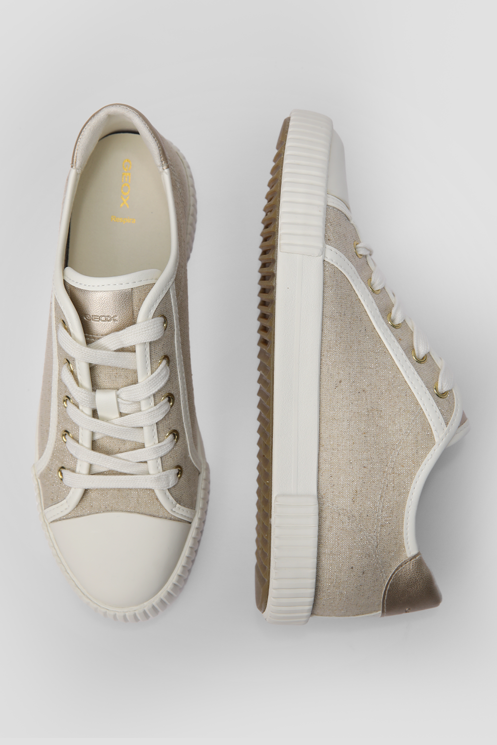 נעלי סניקרס blomiee לנשים בצבע בז'