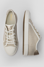 נעלי סניקרס blomiee לנשים בצבע בז'