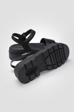 סנדלים בצבע שחור ADACTER 
