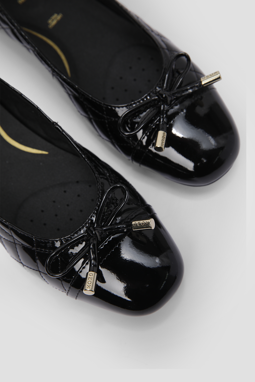 נעלי בובה annytah דמוי עור