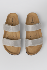 כפכפים רצועות מנצנצות בצבע כסף