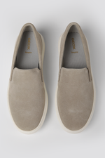 נעלי מוקסין זמש DEIVEN בצבע בז'